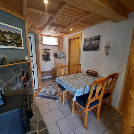 Fjordgaestehaus بيت للعطل *
