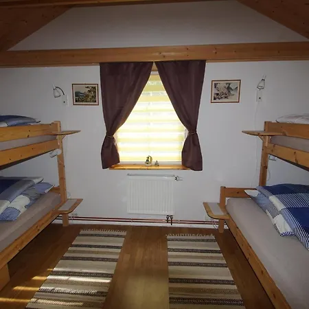 Fjordgaestehaus * Innfjorden